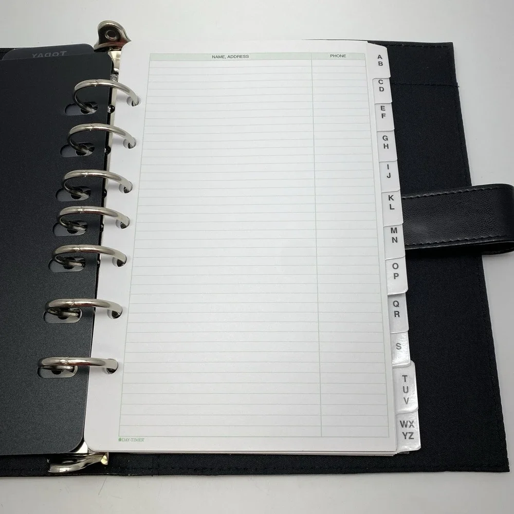 Day-Timer Black‎ Faux Leather 9x7 Personal Planner 7-Ring Binder Organizer Folio